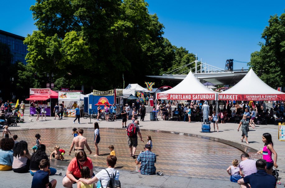 Portland Saturday Market, Oregon, USA